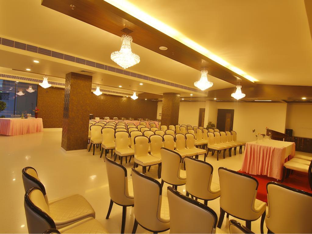 The Spk Hotel Madurai Exterior photo