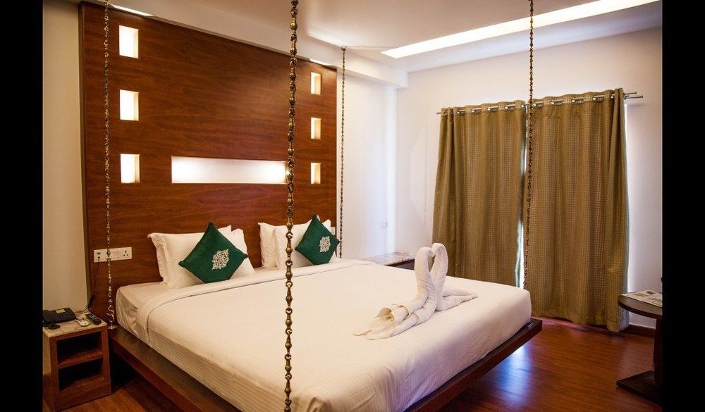 The Spk Hotel Madurai Exterior photo